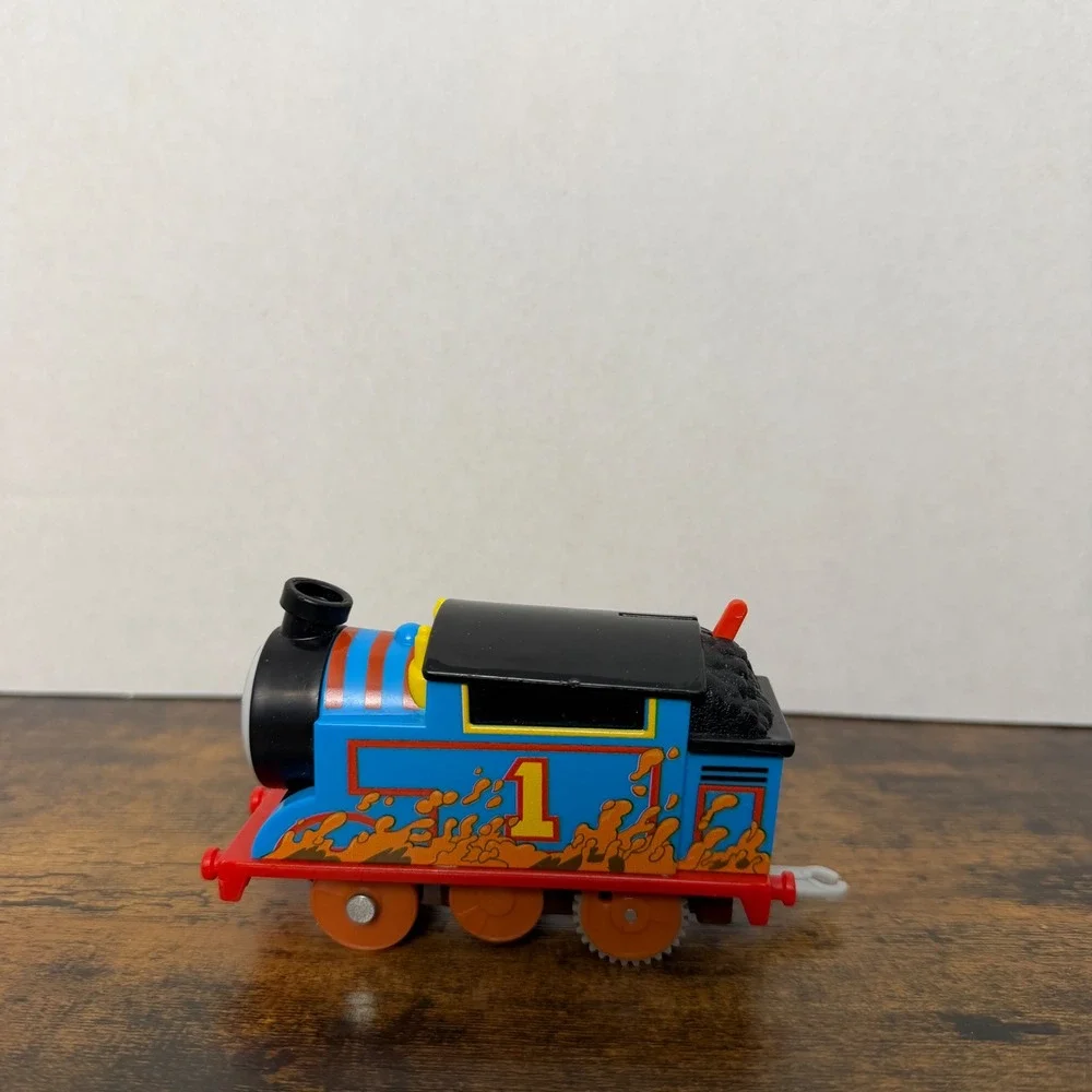Mattel Thomas & Friends‎ Toy Train Blue Thomas Mud Splat Motorized HDY59